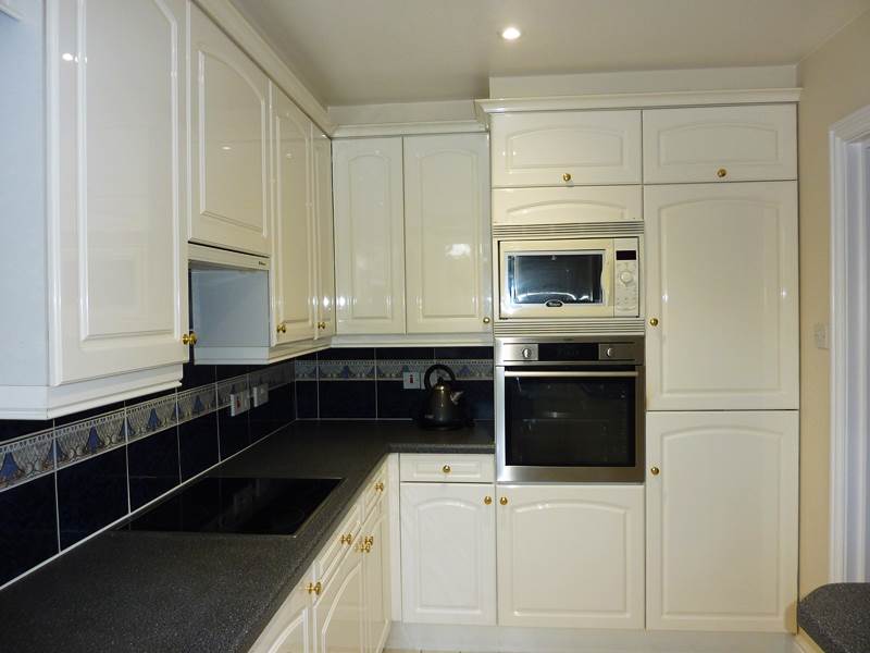 Fitted Kitchen